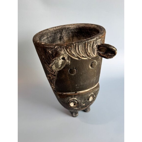 Handcrafted Volcanic Ash Cow Planter Rustic Black Distressed Finish Unique Anima - Picture 7 of 7